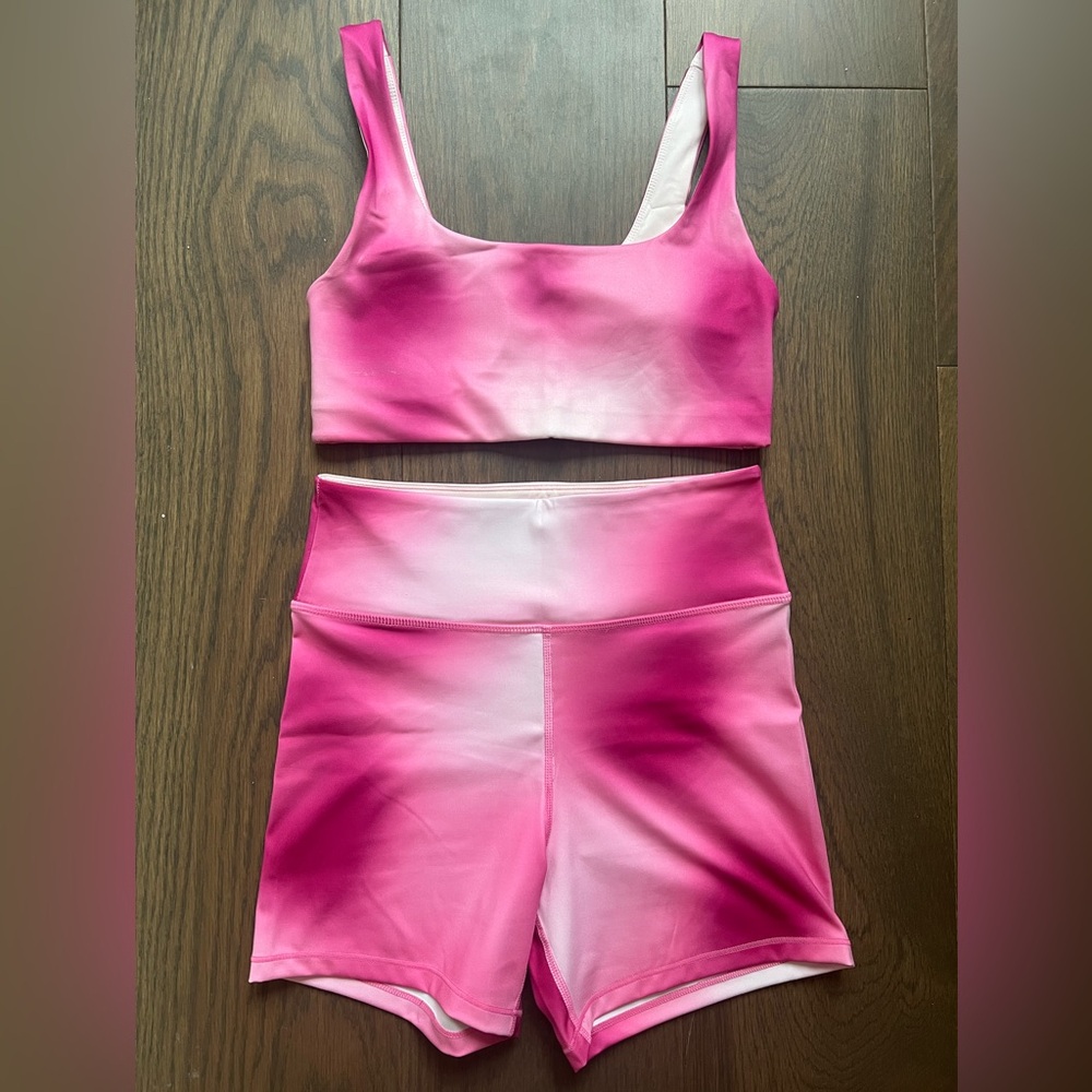 NEW H&M SPORTS BRA WORKOUT TANK TOP + SHORTS PINK WHITE never worn size S